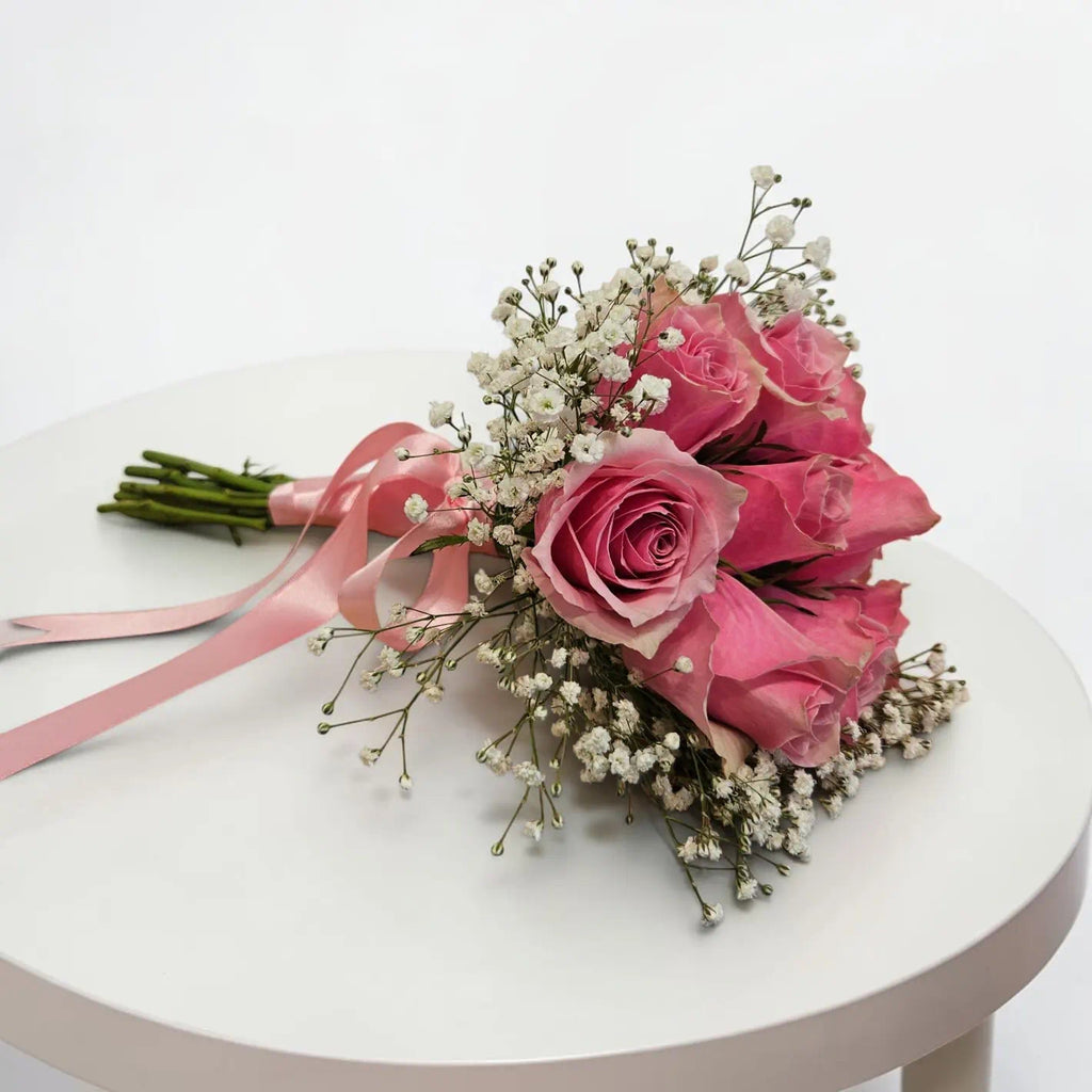 Pembe Gül ve Cipso Romantik Gelin Eli Buketi